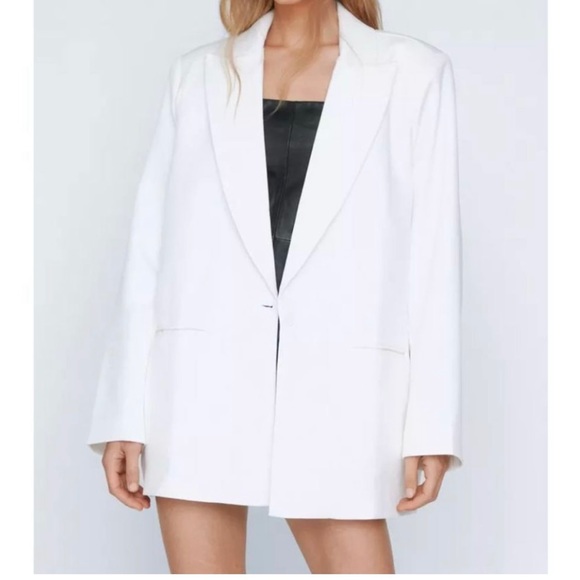 NASTY GAL Oversized White Boxy Blazer in size 2. NWT - Picture 5 of 6
